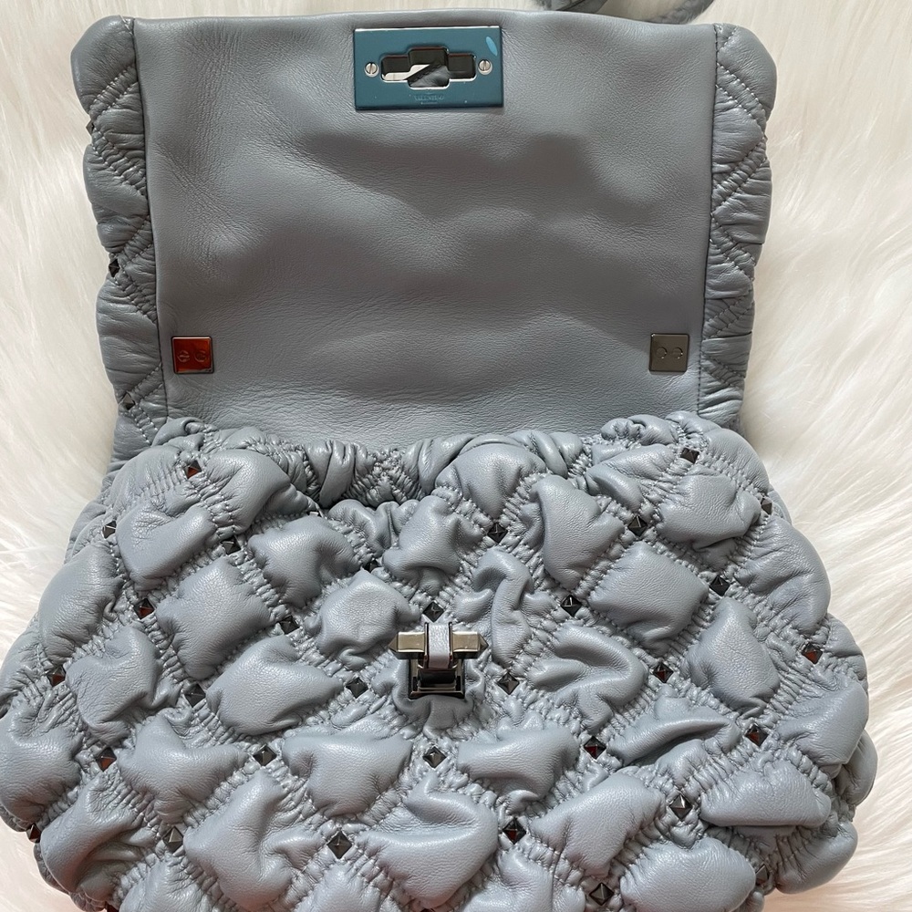 Valentino Grey Medium Nappa SpikeMe Shoulder Bag. - Picture 11 of 13